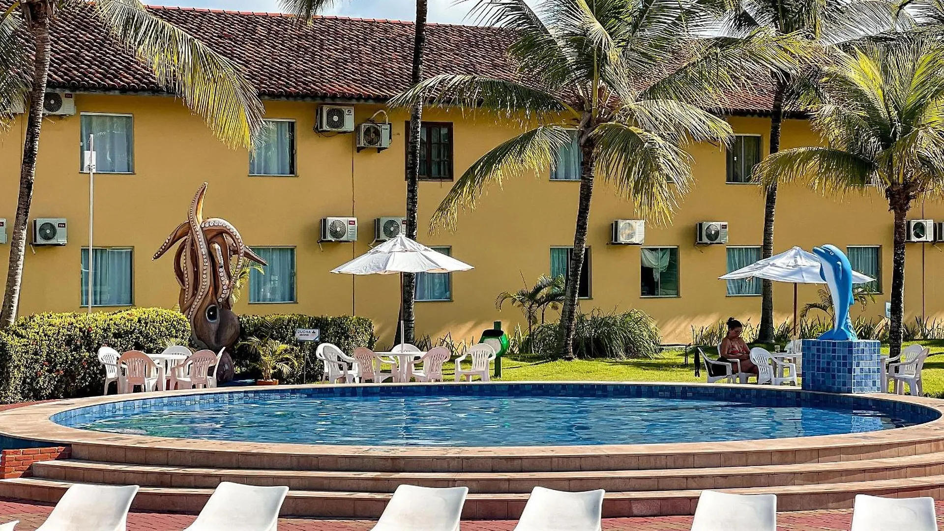 Suiite Com Ar Condicionado, Frigobar E Mesa Para Trabalho. Localizada No Hotel Porto Belo Park, Com Parque Aquatico Porto Seguro Brasil